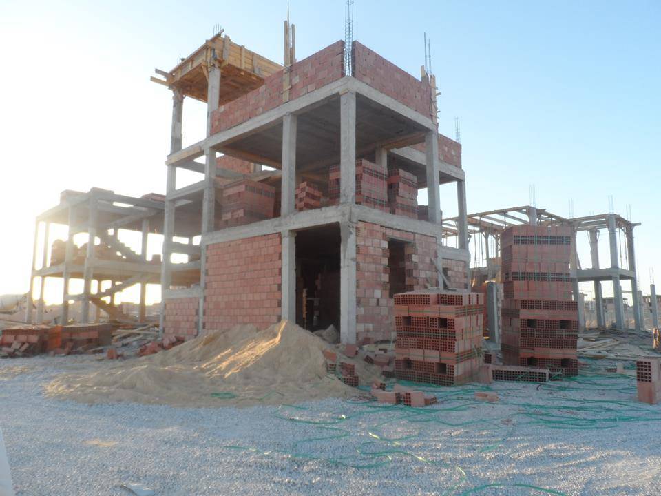 Suivi des travaux de la cité LPP Sidi khouiled, Ouargla 132 Algerie