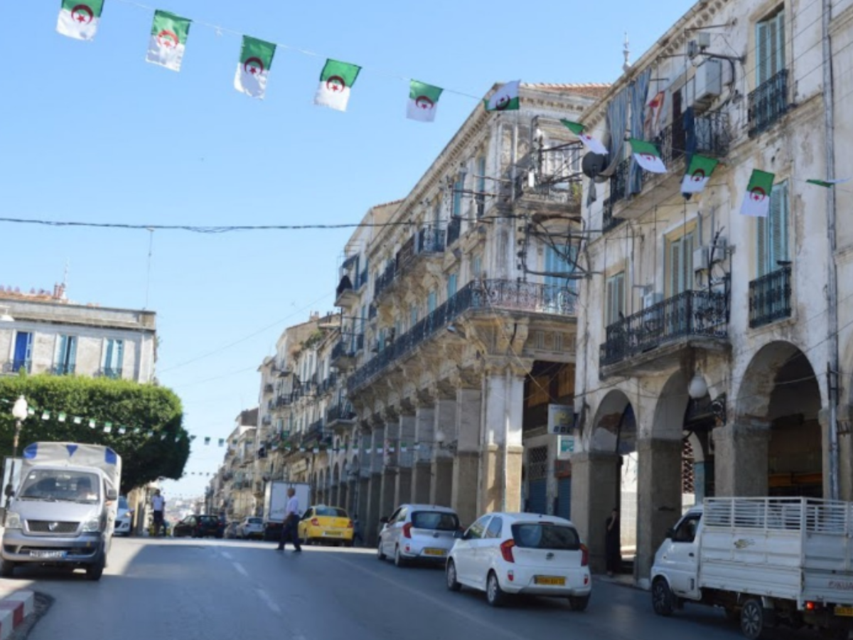  Vente  Local Skikda à Skikda