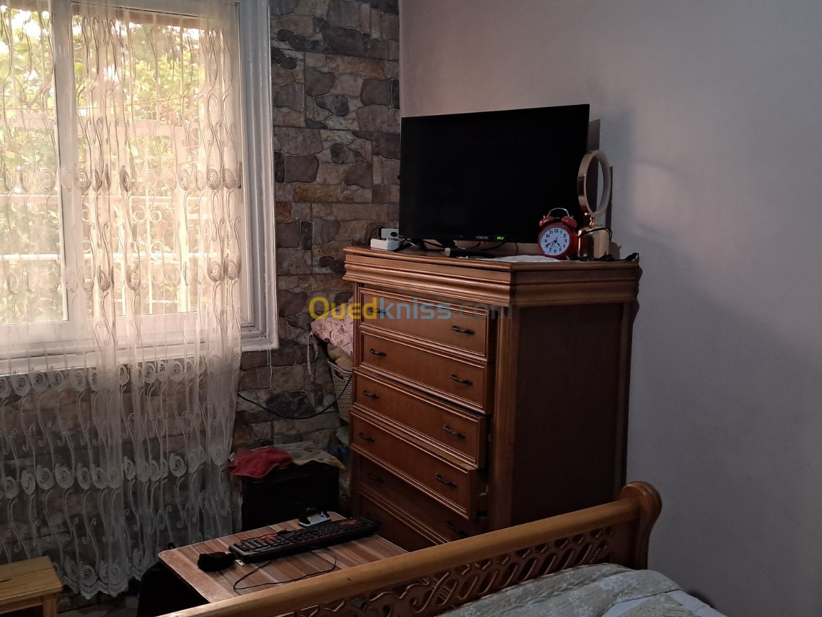  Vente  Appartement Kouba à Alger